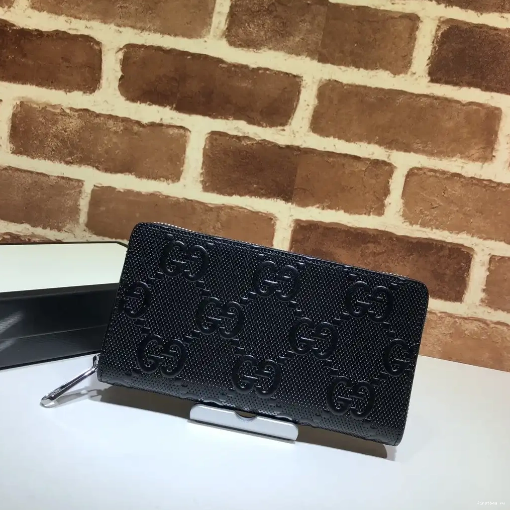 zippy wallet embossed GUCCI GG 0606